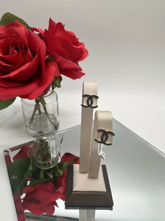 PIĘKNE ZŁOTE KOLCZYKI CC COCO CHANEL CZARNE