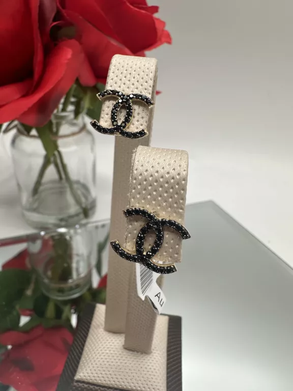 PIĘKNE ZŁOTE KOLCZYKI CC COCO CHANEL CZARNE