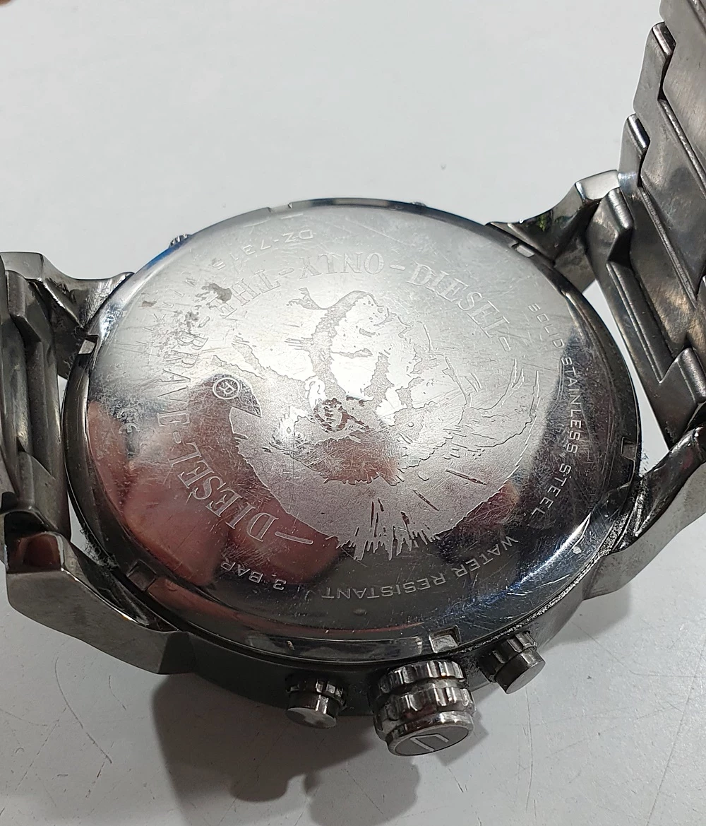 diesel-zegarek-meski-dz7315-baterie-ksztalt-koperty-okragla