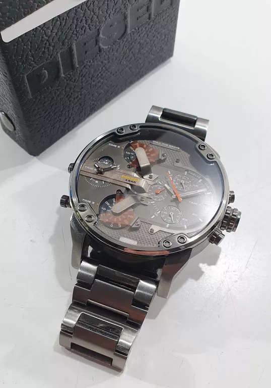 diesel-zegarek-meski-dz7315-baterie-stan-uzywany