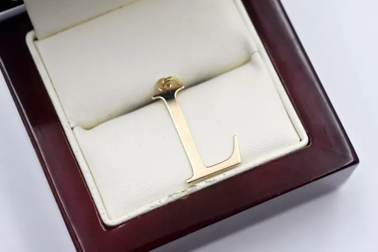ZŁOTA ZAWIESZKA LITERKA L PR: 333 0.55G 2.5CM 8K
