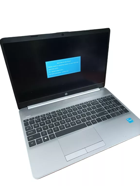 LAPTOP HP 250 G8 - INTEL I3 - 16/256 GB SSD - OPIS