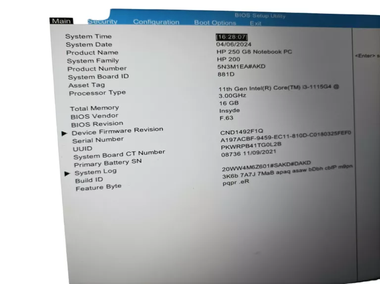 LAPTOP HP 250 G8 - INTEL I3 - 16/256 GB SSD - OPIS