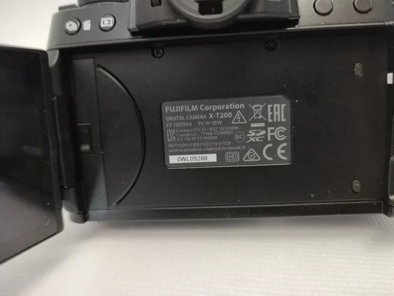 APARAT FUJIFILM X-T200 OBIEKTYW