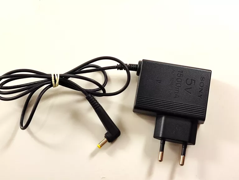 konsola-psp-psp-3004-etui-oryg-ladowarka-product-id-61927360-af0e-4b30-80a3-fa0b1f7691ed