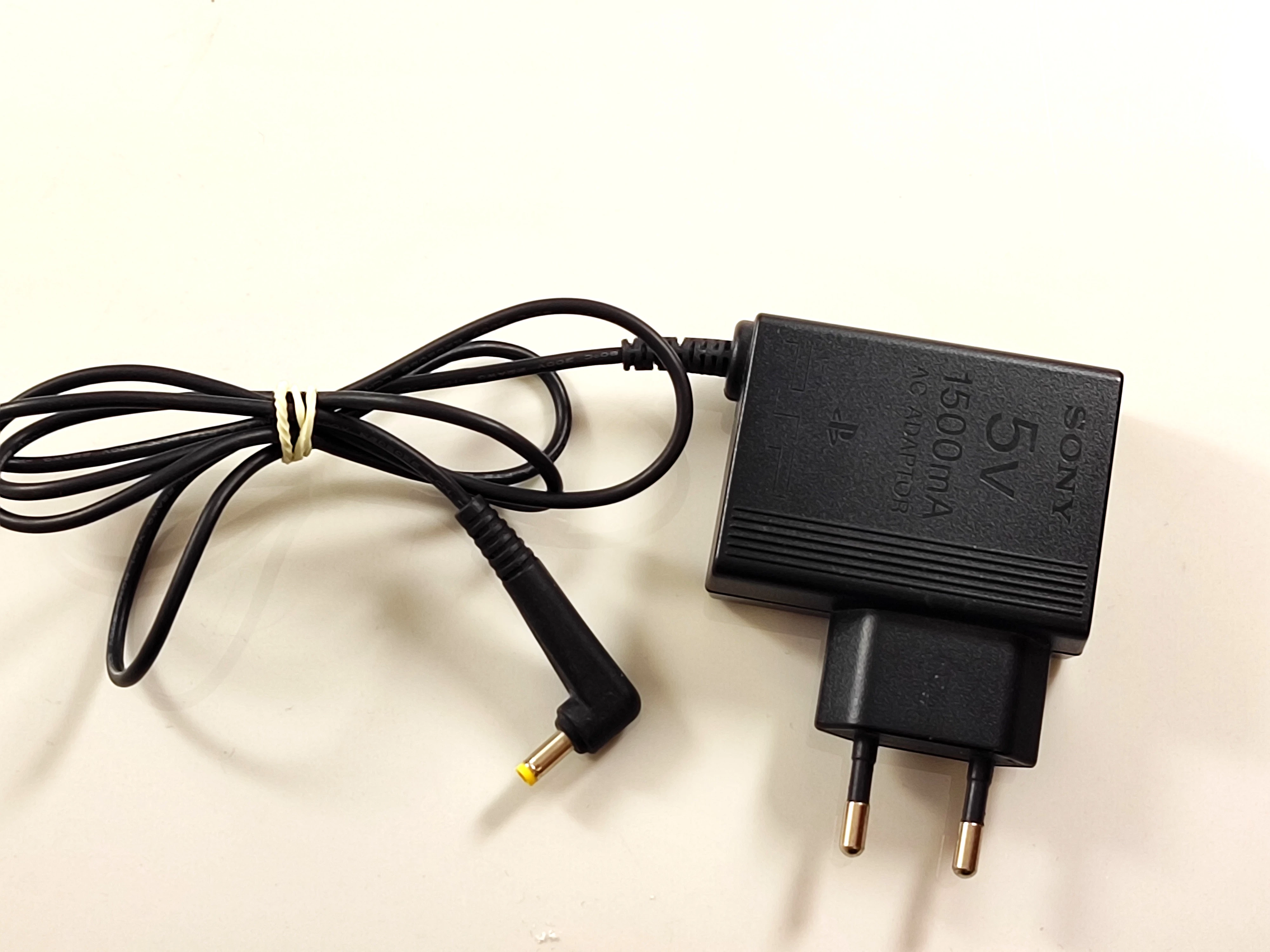 konsola-psp-psp-3004-etui-oryg-ladowarka-product-id-61927360-af0e-4b30-80a3-fa0b1f7691ed