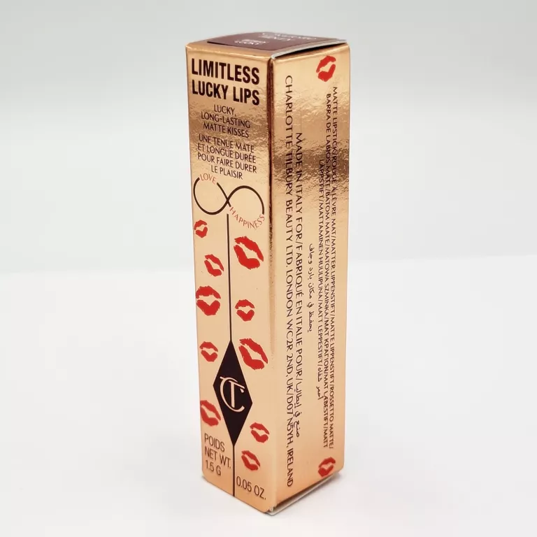 CHARLOTTE TILBURY LIMITLESS LUCKY LIPS - BERRY LUCK POMADKA 1,5 G
