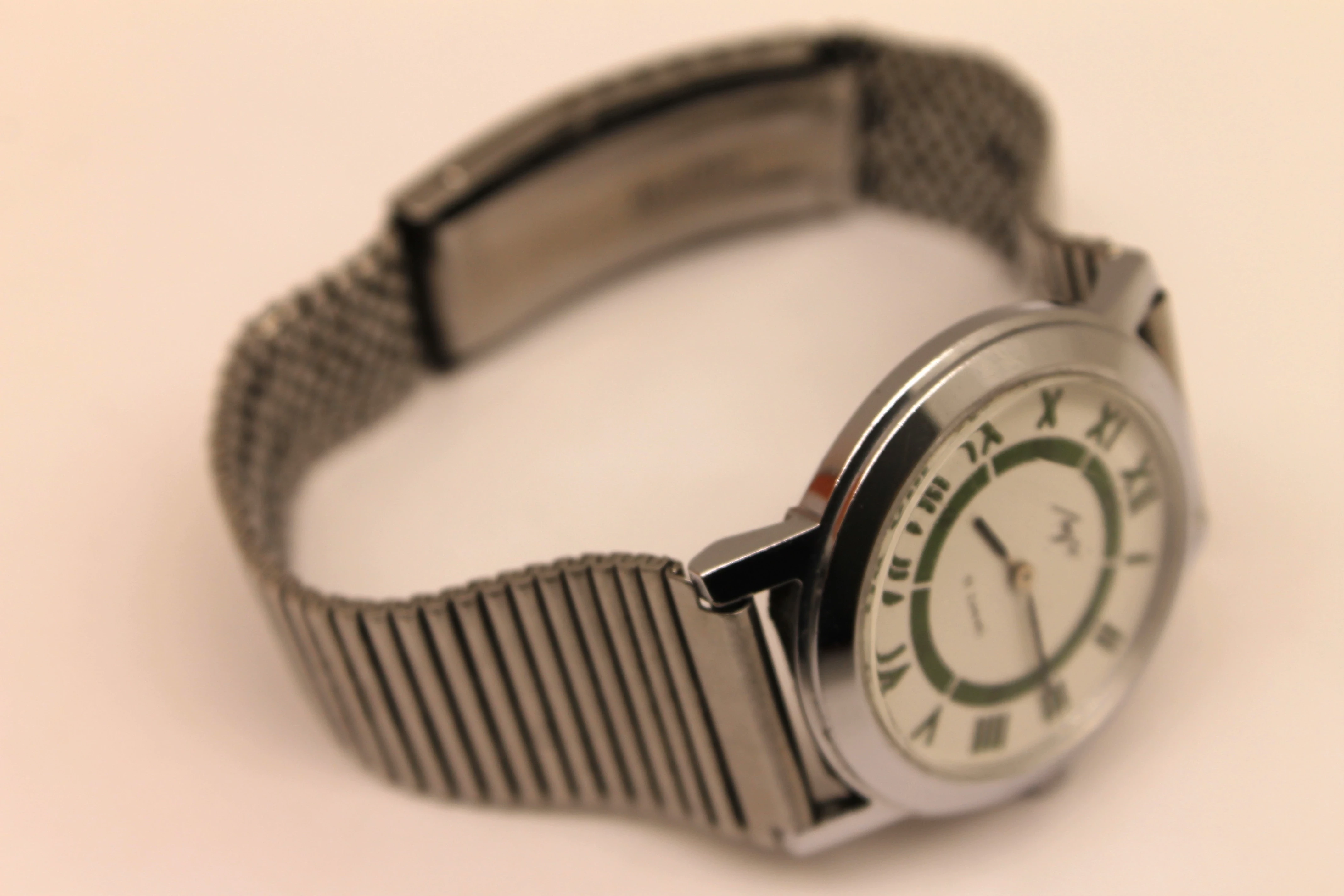 zegarek-mechaniczny-lucz-made-in-bialorus-stan-do-renowacji