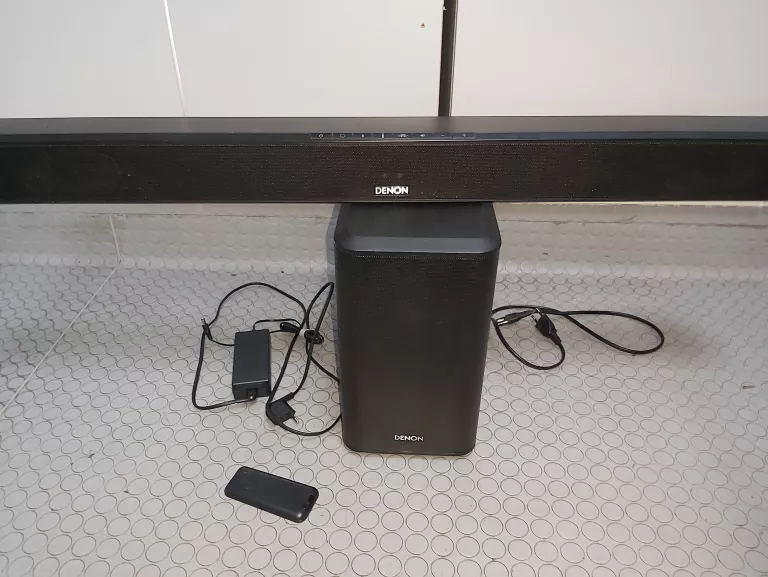 SOUNDBAR SUBWOOFER DENON DHT-S514 + PILOT