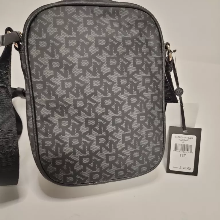 SASZETKA DKNY GIGI FLIGHT BAG R22EJM65 OKAZJA Z METKĄ