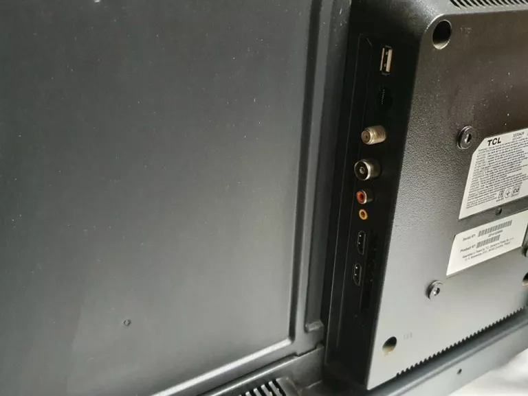 TV TCL 32DD429 + PILOT