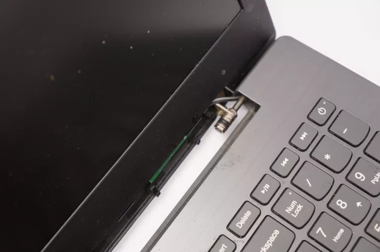 LAPTOP LENOVO IDEAPAD 320