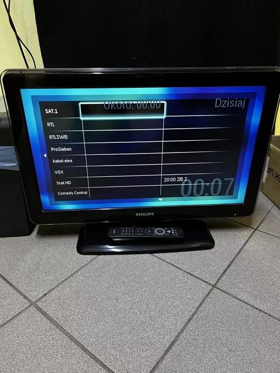 TELEWIZOR PHILIPS LCD FULL HD 26 PFL 5604 H/12 26" 26 CALI CZARNY