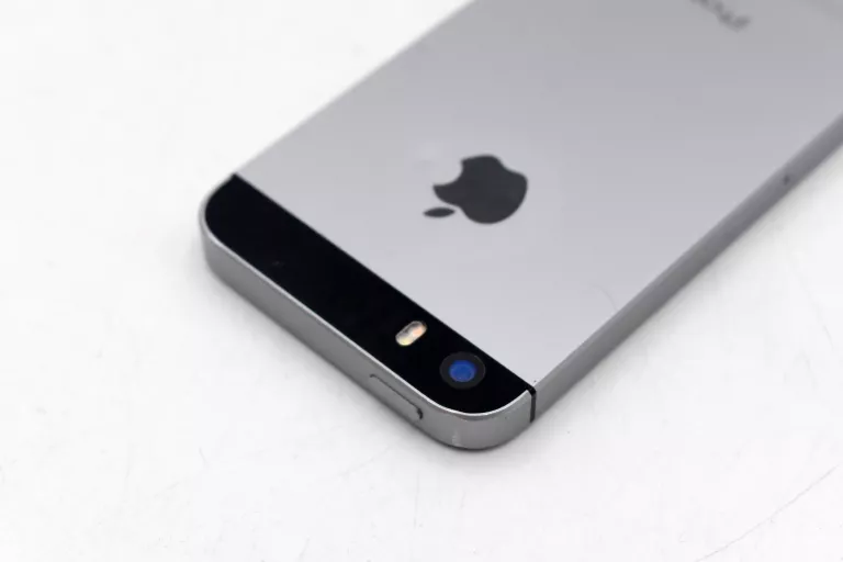 smartfon-apple-iphone-se-2-gb-32-gb-4g-lte-szary-bat-85-przekatna-ekranu-4