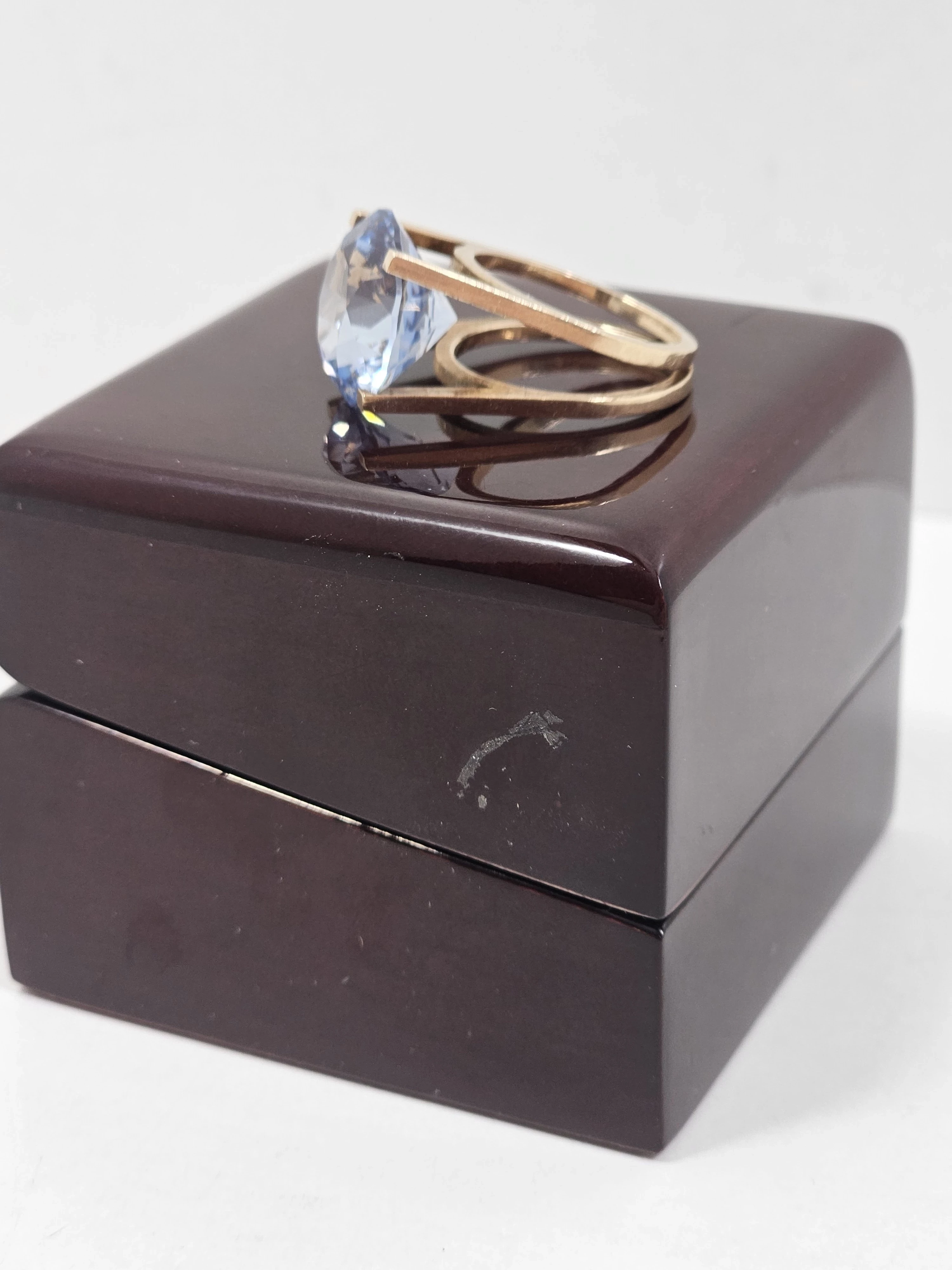 piekny-zloty-pierscionek-z-topazem585925g15r-marka-inna-marka