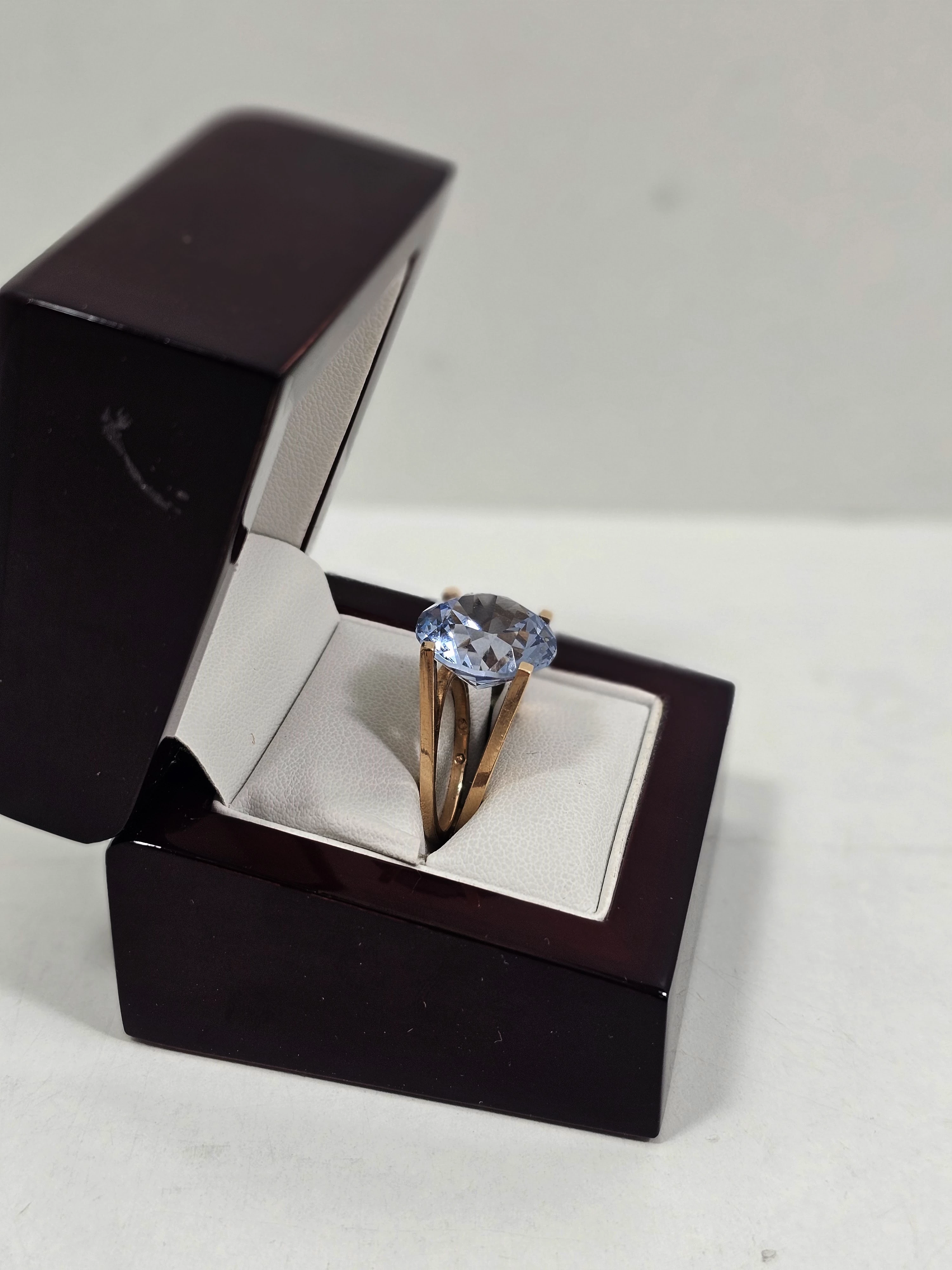 piekny-zloty-pierscionek-z-topazem585925g15r-rozmiarsrednica-wew-mm-151733