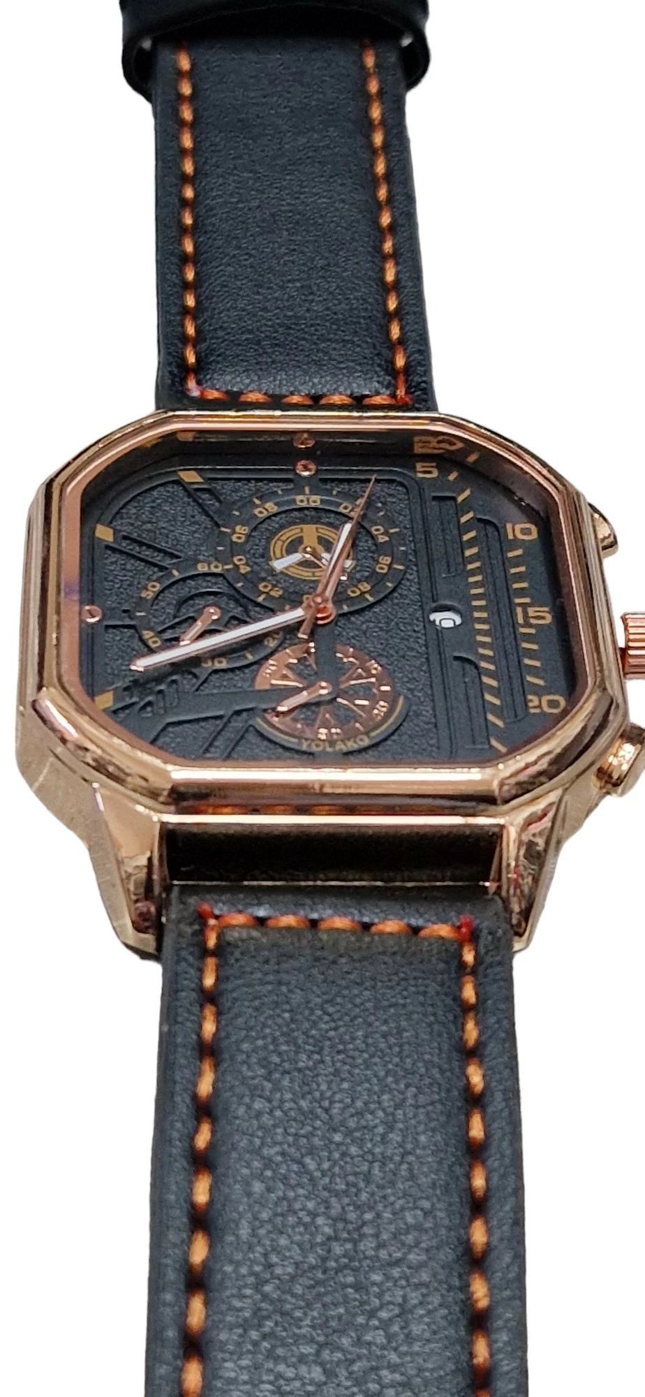 zegarek-meski-kwadratowy-rodzaj-cyfrowe