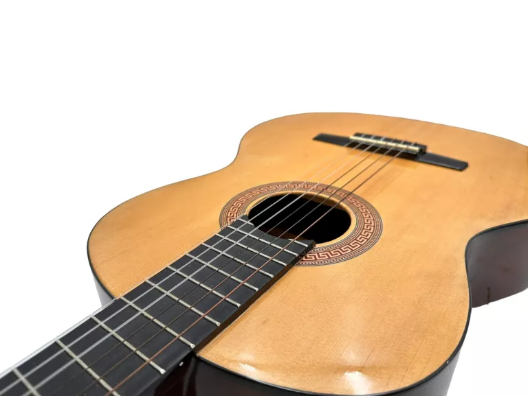 GITARA KLASYCZNA HOHNER HC06 + POKROWIEC + STROIK
