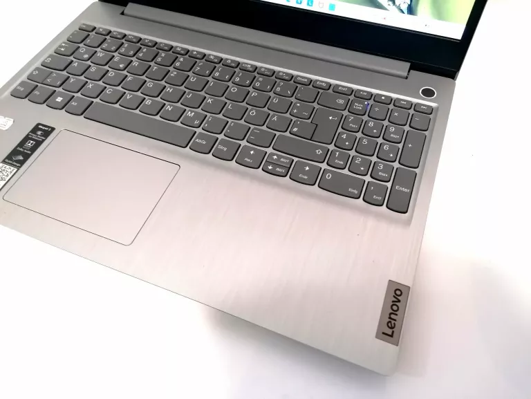 LAPTOP LENOVO IDEAPAD 3 8/512GB I5 SSD ZASILACZ WIN 11