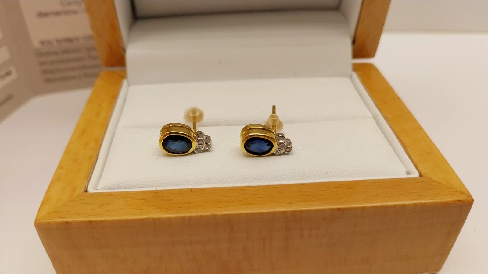 zlote-kolczyki-z-brylantami-i-szafirami-750-25g-bez-zapiec-wyc3400-daszynskiego-22-wroclaw-gracja