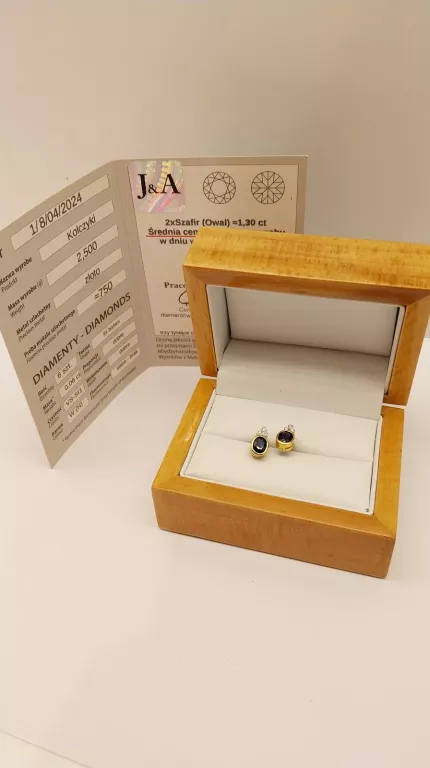 zlote-kolczyki-z-brylantami-i-szafirami-750-25g-bez-zapiec-wyc3400-stan-uzywany