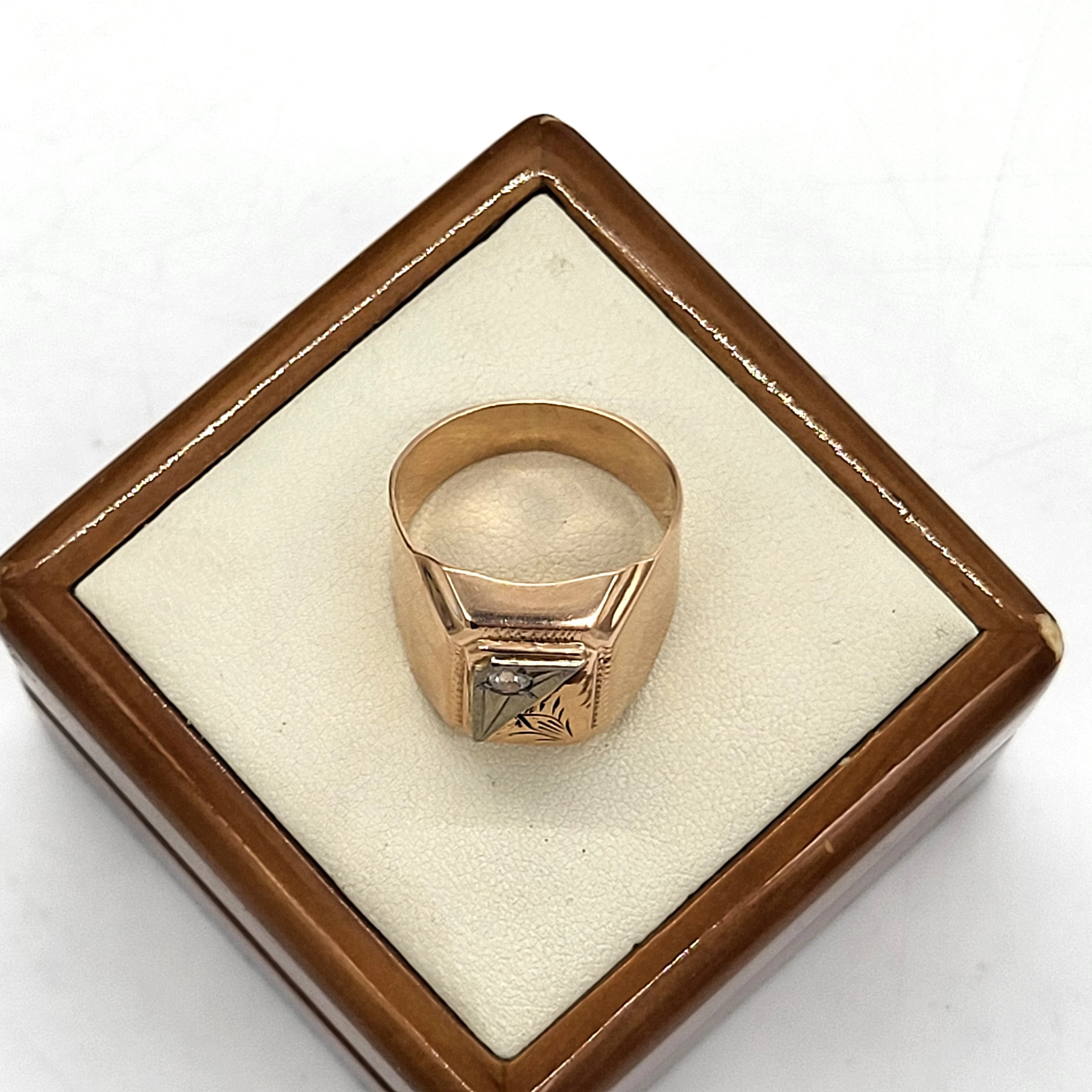 oryginalny-potezny-sygnet-585682g-material-17128-2