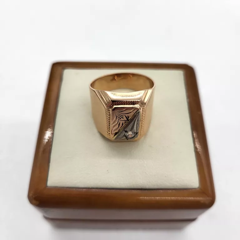 oryginalny-potezny-sygnet-585682g-kolor-dominujacy-205826-225106