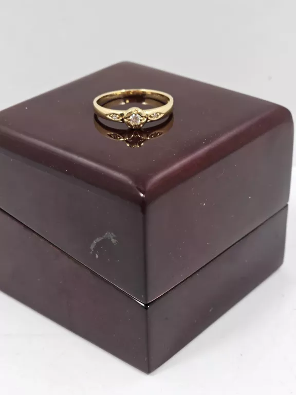 wyrob-jubilerski-uzywany-pierscionek585194g16r-pulawska-103-warszawa