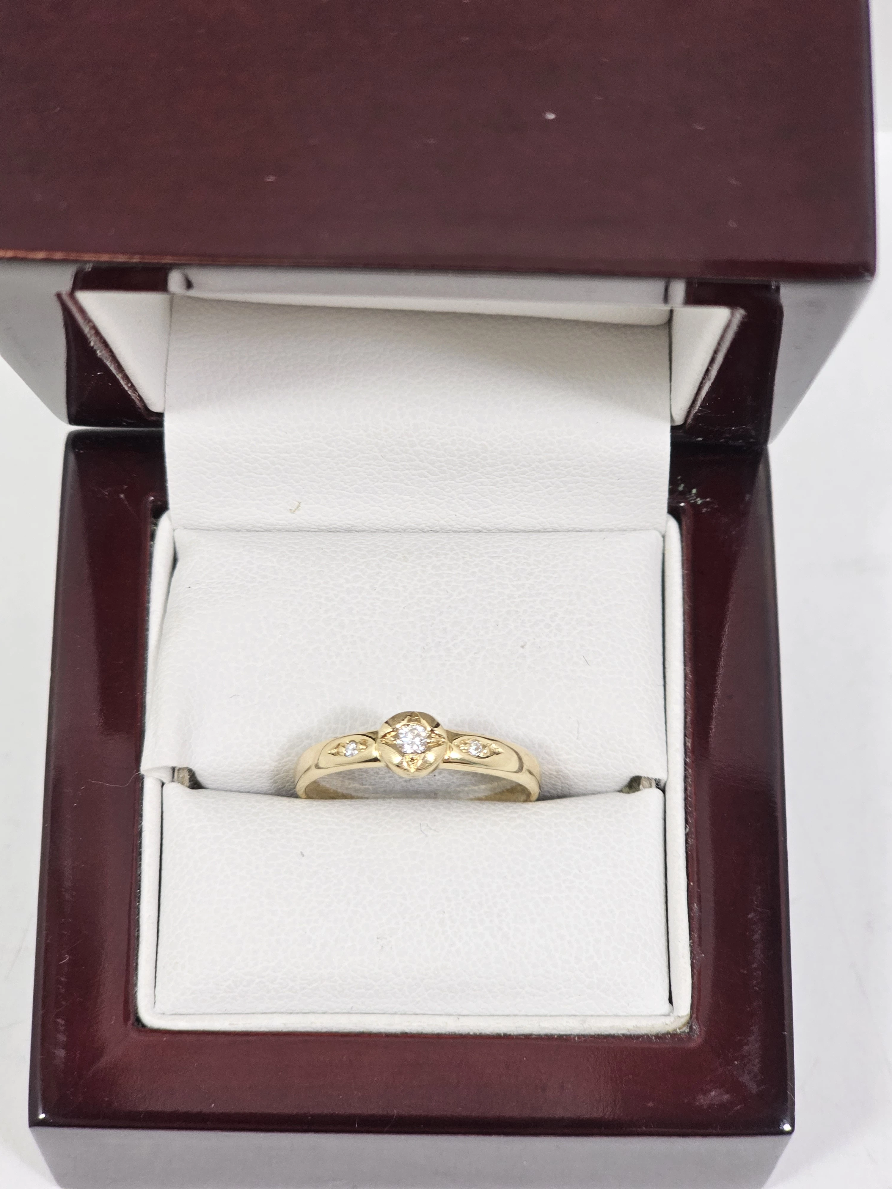 wyrob-jubilerski-uzywany-pierscionek585194g16r-rodzaj-2205-2