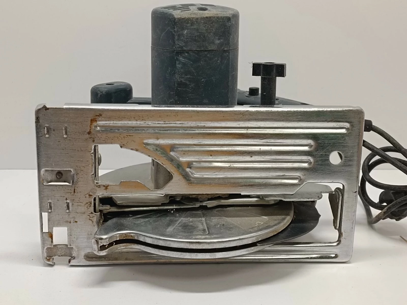 pila-tarczowa-einhell-hk-pg-661-uszkodzona-kod-producenta-pila-tarczowa-einhell-hk-pg-66-1