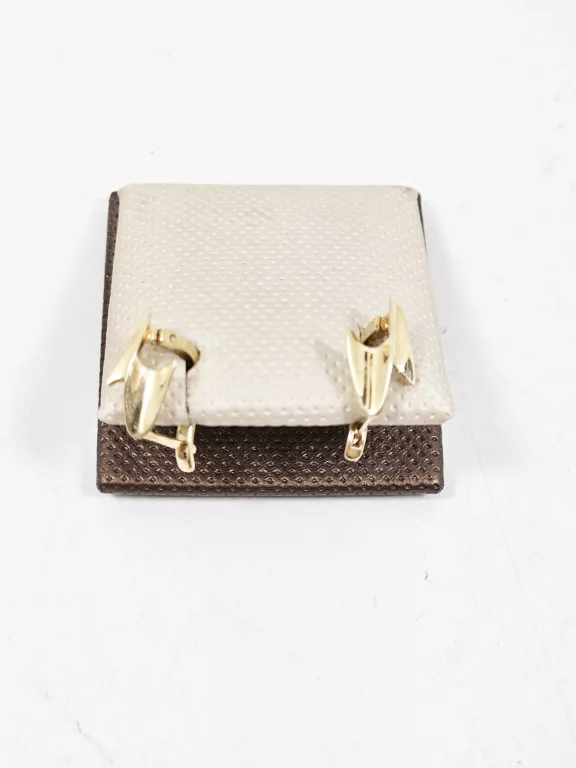 wyrob-jubilerski-uzywany-kolczyki-rodzaj-wyrob-jubilerski