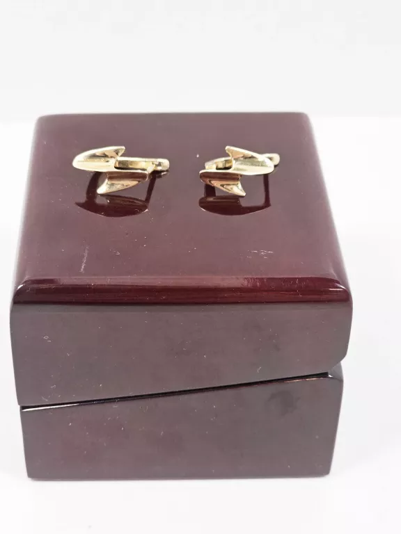 wyrob-jubilerski-uzywany-kolczyki-pulawska-103-warszawa