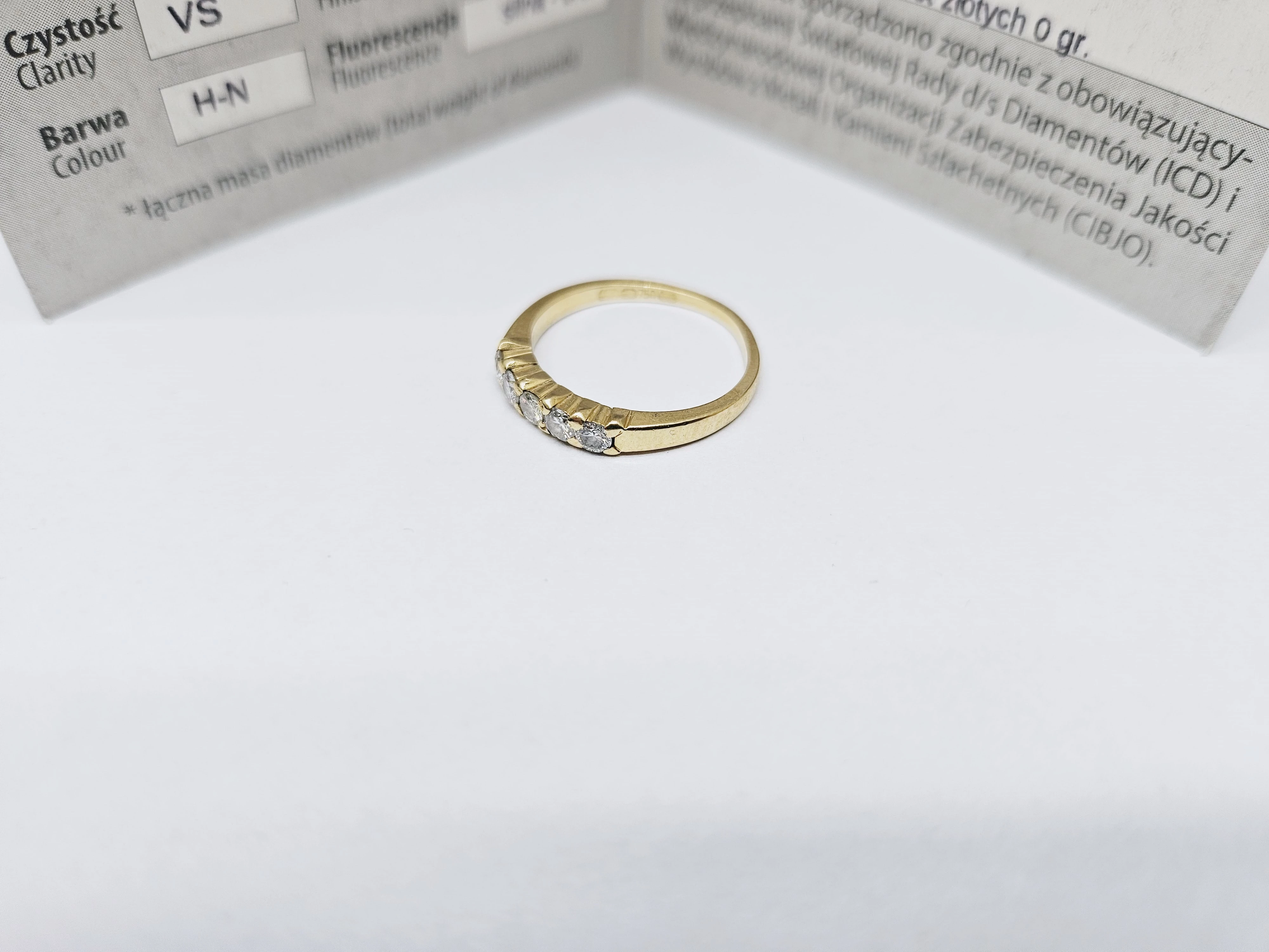 zloty-pierscionek-750-brylanty-040ct-piekny-sliczny-kamien-brylant
