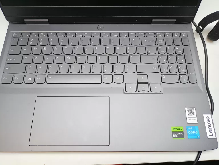 LAPTOP LENOVO LOQ 15IRH8 I5-13 GEN RTX 3050 6GB 144HZ