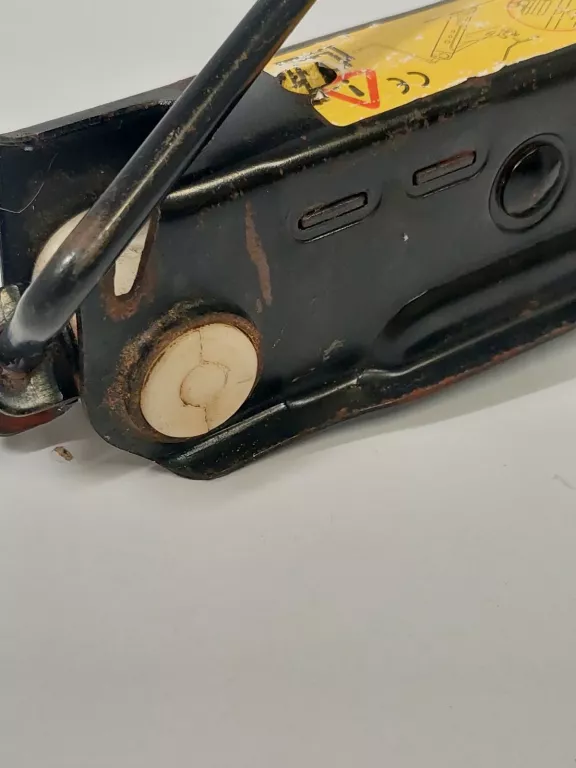 LEWAREK FORD 98AB-17080-CD