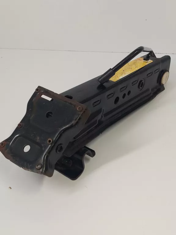 LEWAREK FORD 98AB-17080-CD