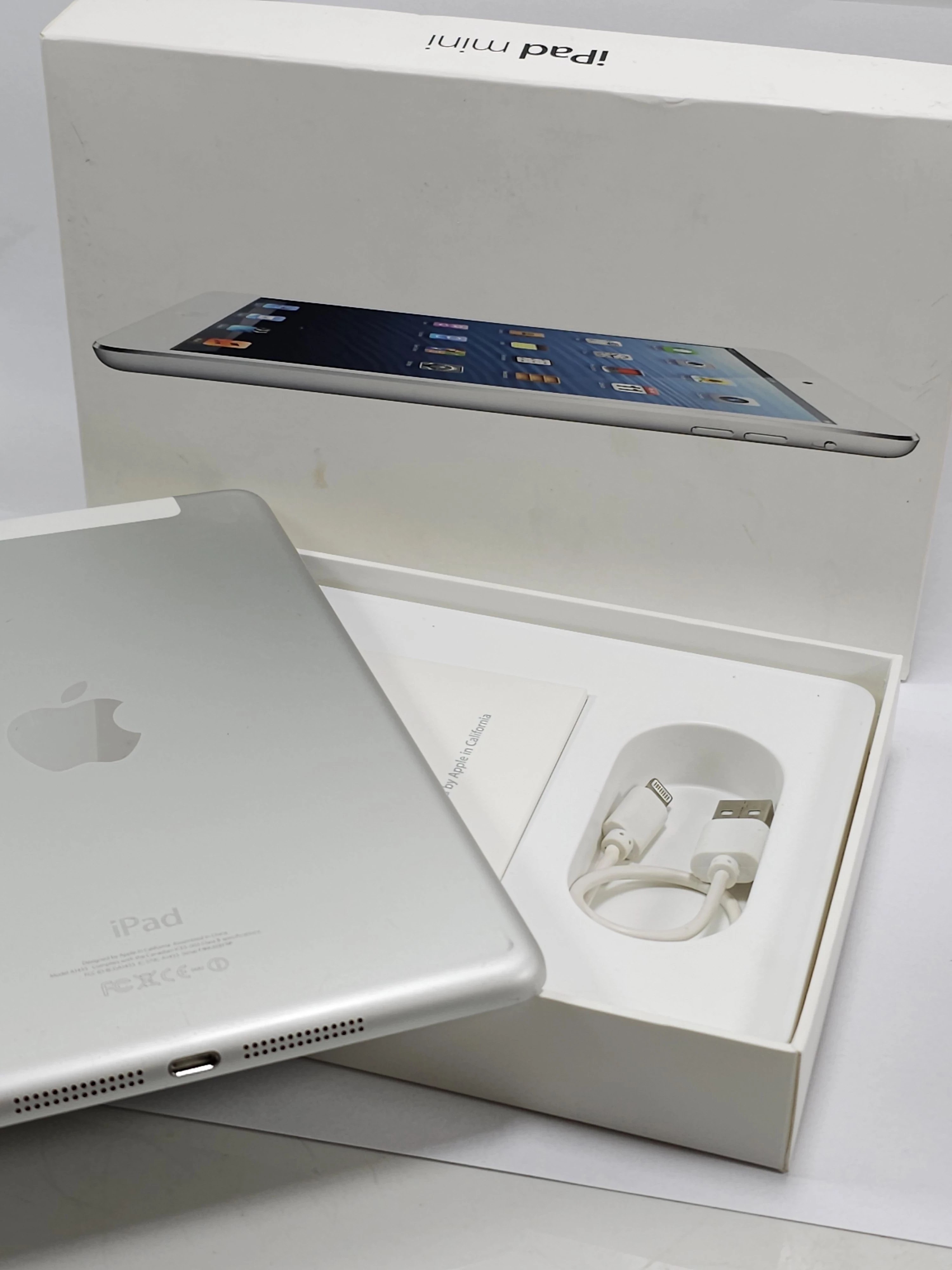 tablet-ipad-mini-md545fda-64-gb-wbudowana-pamiec-64-gb