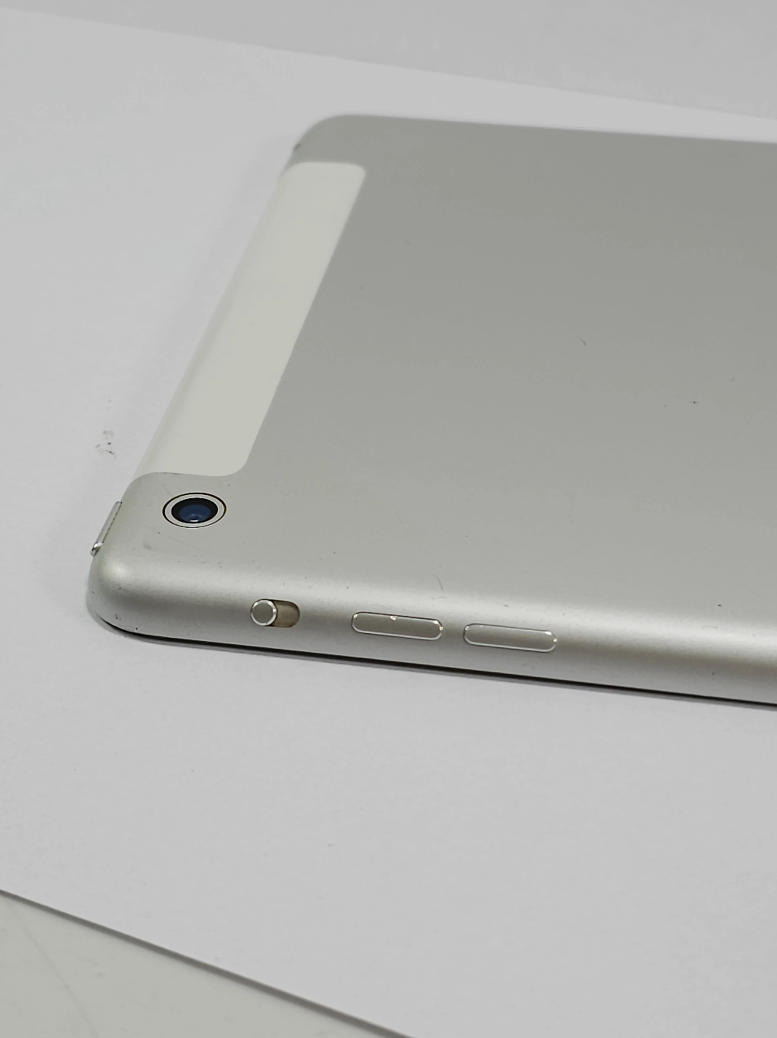 tablet-ipad-mini-md545fda-64-gb-ean-gtin-885909670246