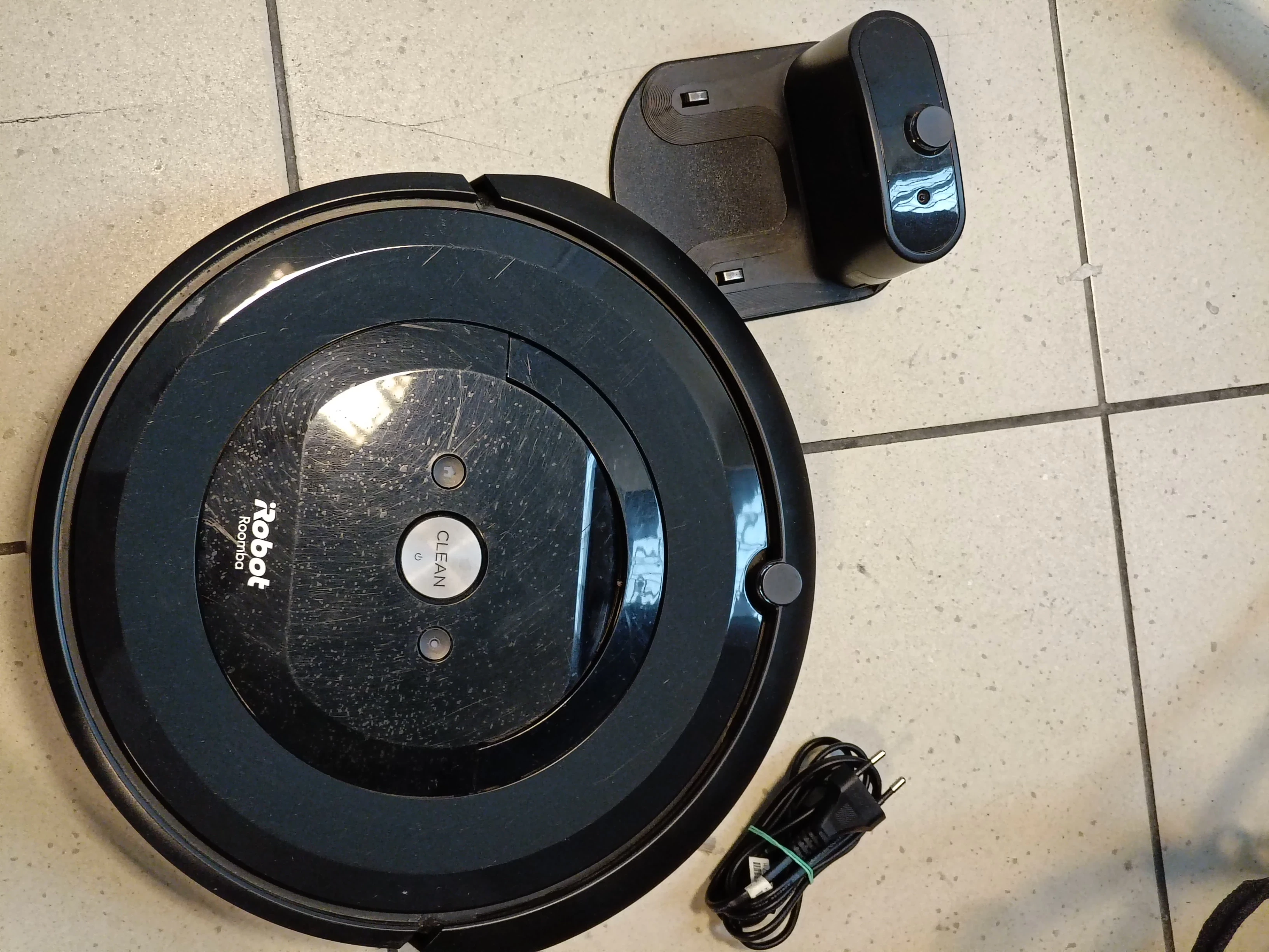 robot-sprzatajacy-irobot-roomba-e5-e5158-product-id-9026d733-fc97-4108-93c9-b15779927108