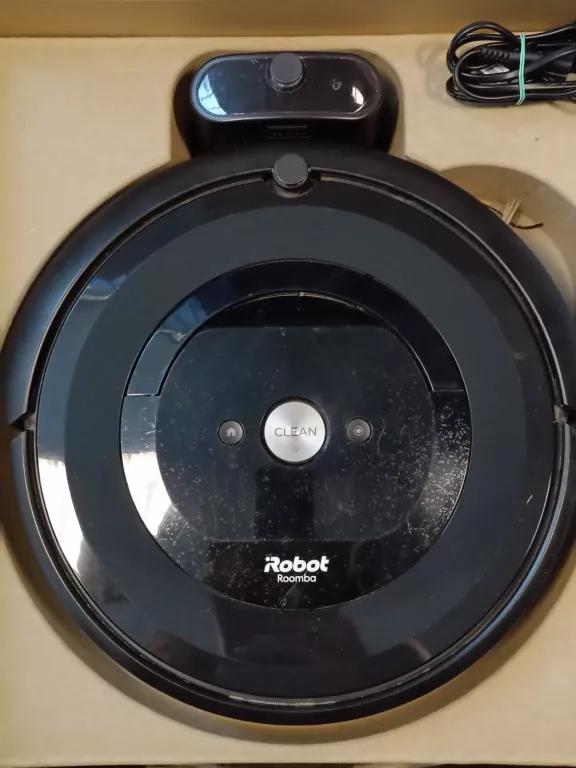 ROBOT SPRZĄTAJĄCY IROBOT ROOMBA E5 E5158