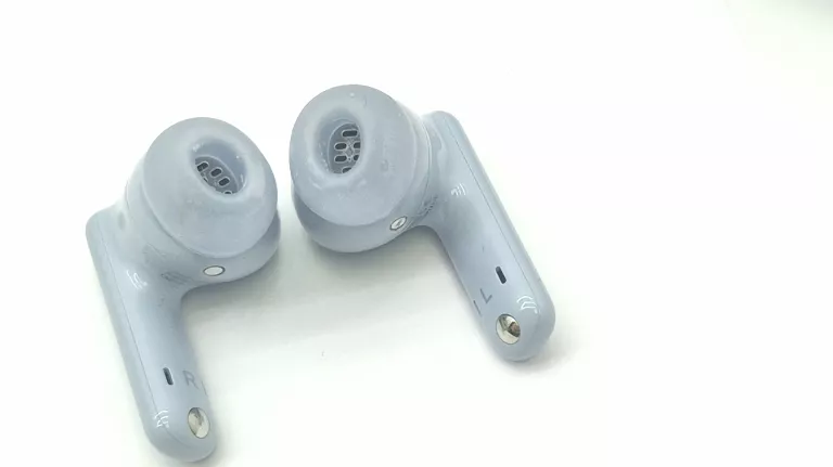 sluchawki-bt-huawei-freebuds-5i-komplet-stan-11323-2