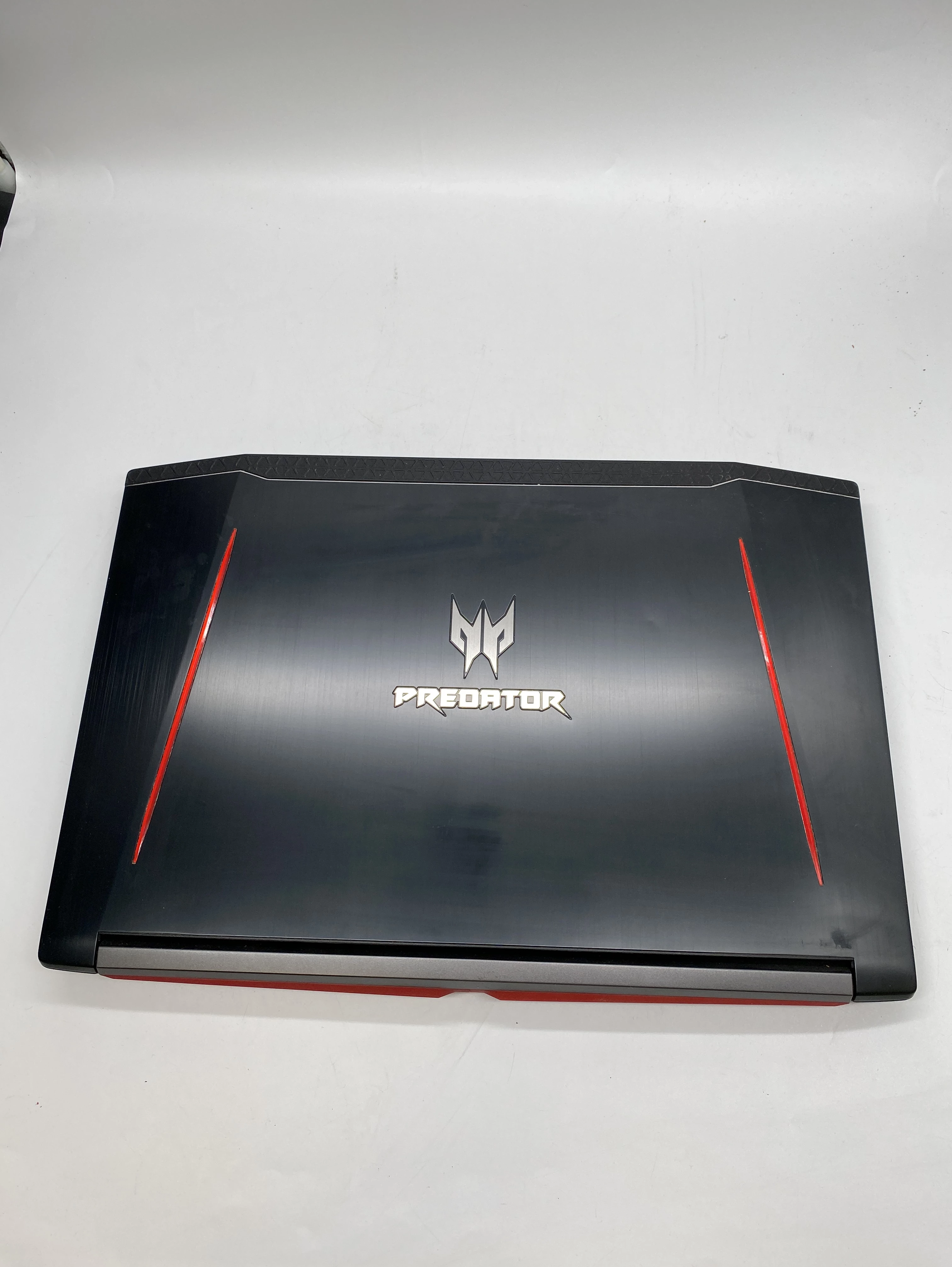 laptop-acer-predator-helios-300-i5-8300-8-ram-1tb-nvidia-gtx-1060-wielkosc-pamieci-ram-8-gb