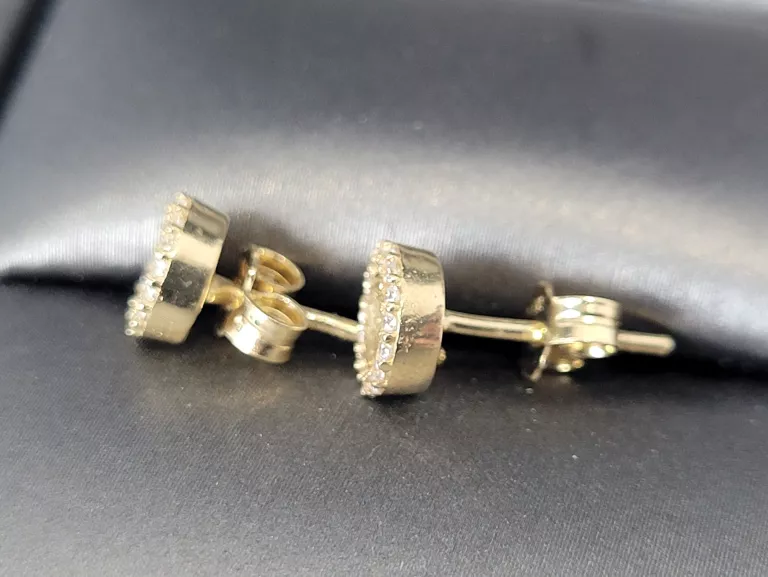 zlote-kolczyki-sztyft-z-cyrkonia-drobne-pr585-164-g-j-stan-11323-2