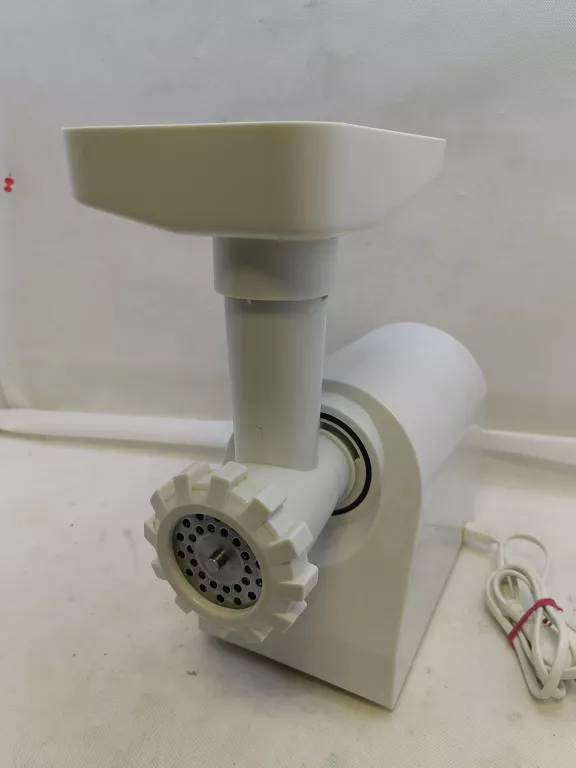 MASZYNKA DO MIELENIA MIĘSA CLATRONIC FW 2398 ZESTAW Z KOŃCÓWKAMI W PUDEŁKU