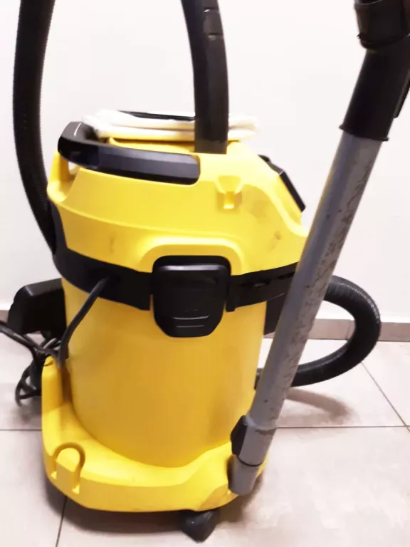 ODKURZACZ PRZEMYSŁOWY KÄRCHER WD3 P 1000 W KONCÓWKI