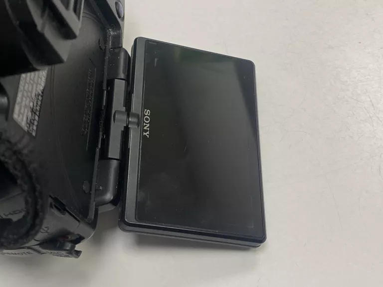 aparat-sony-slt-a33-2-obiektywy-18-55-mm-55-200-mm-ean-gtin-0021052800530