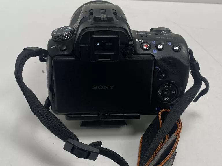 aparat-sony-slt-a33-2-obiektywy-18-55-mm-55-200-mm-stan-uzywany