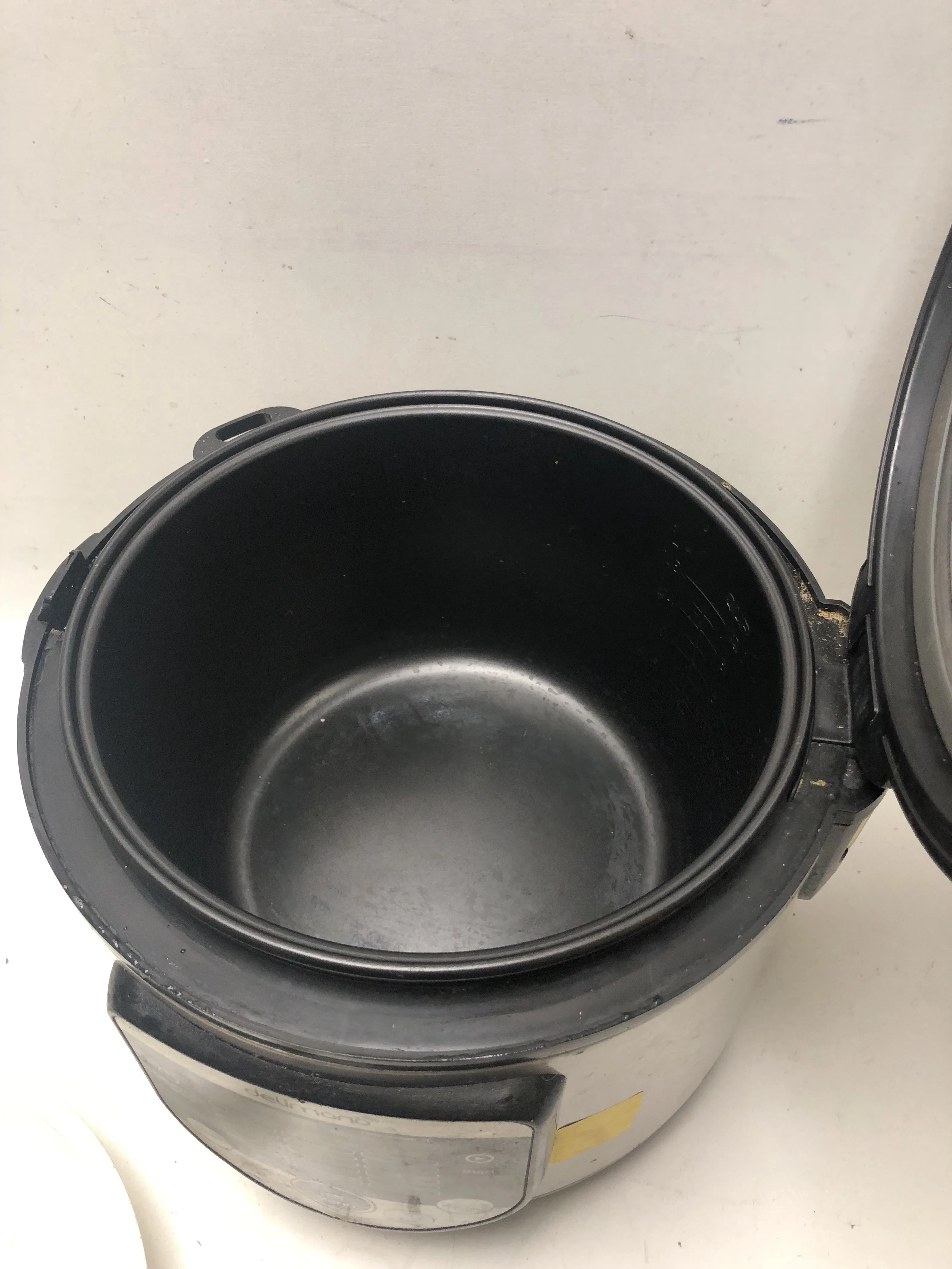 multicooker-delimano-kf-r50-bez-kabla-stan-uzywany