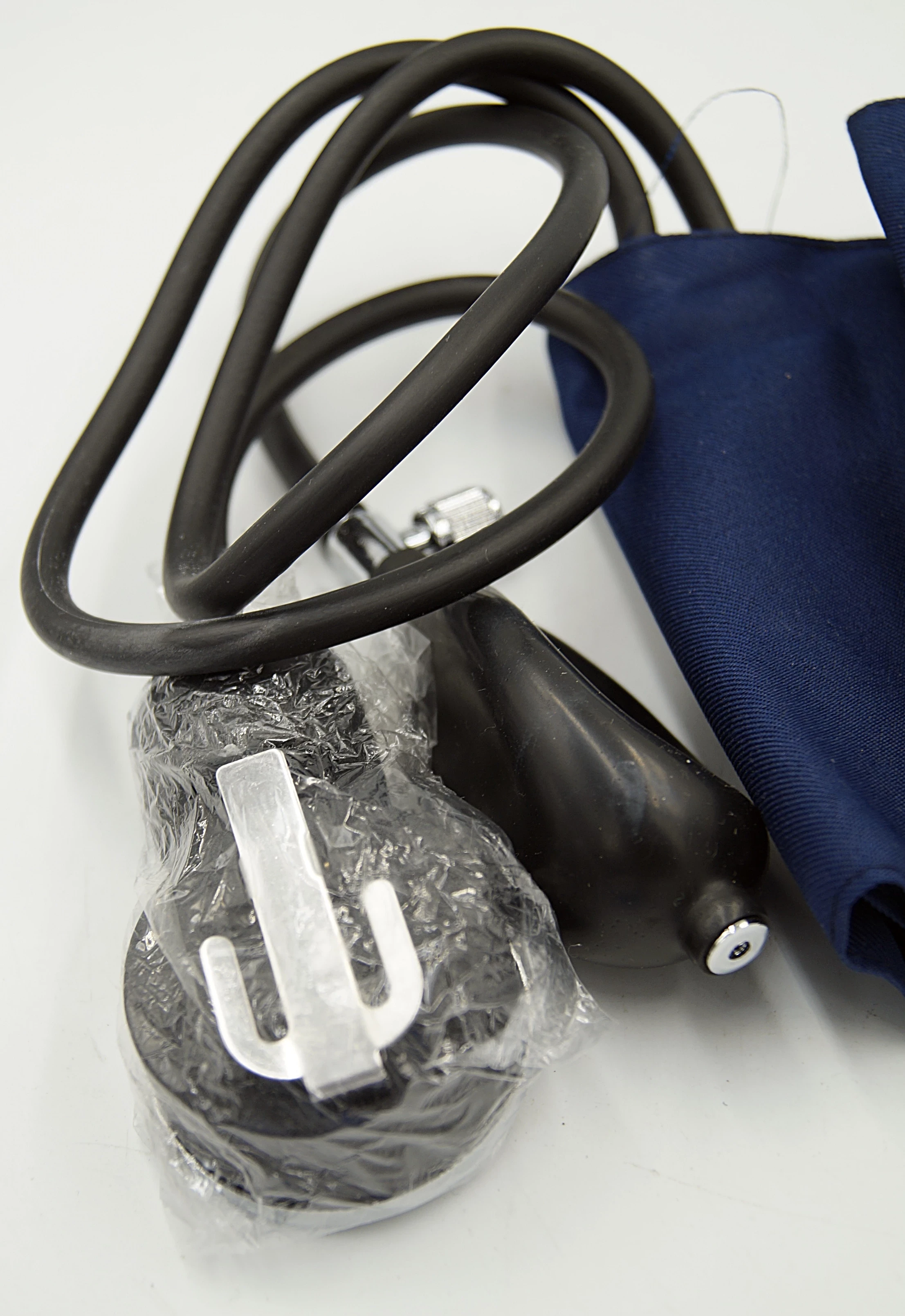 cisnieniomierz-steroskop-bloodpressure-monitoring-kit-miejsce-pomiaru-ramie