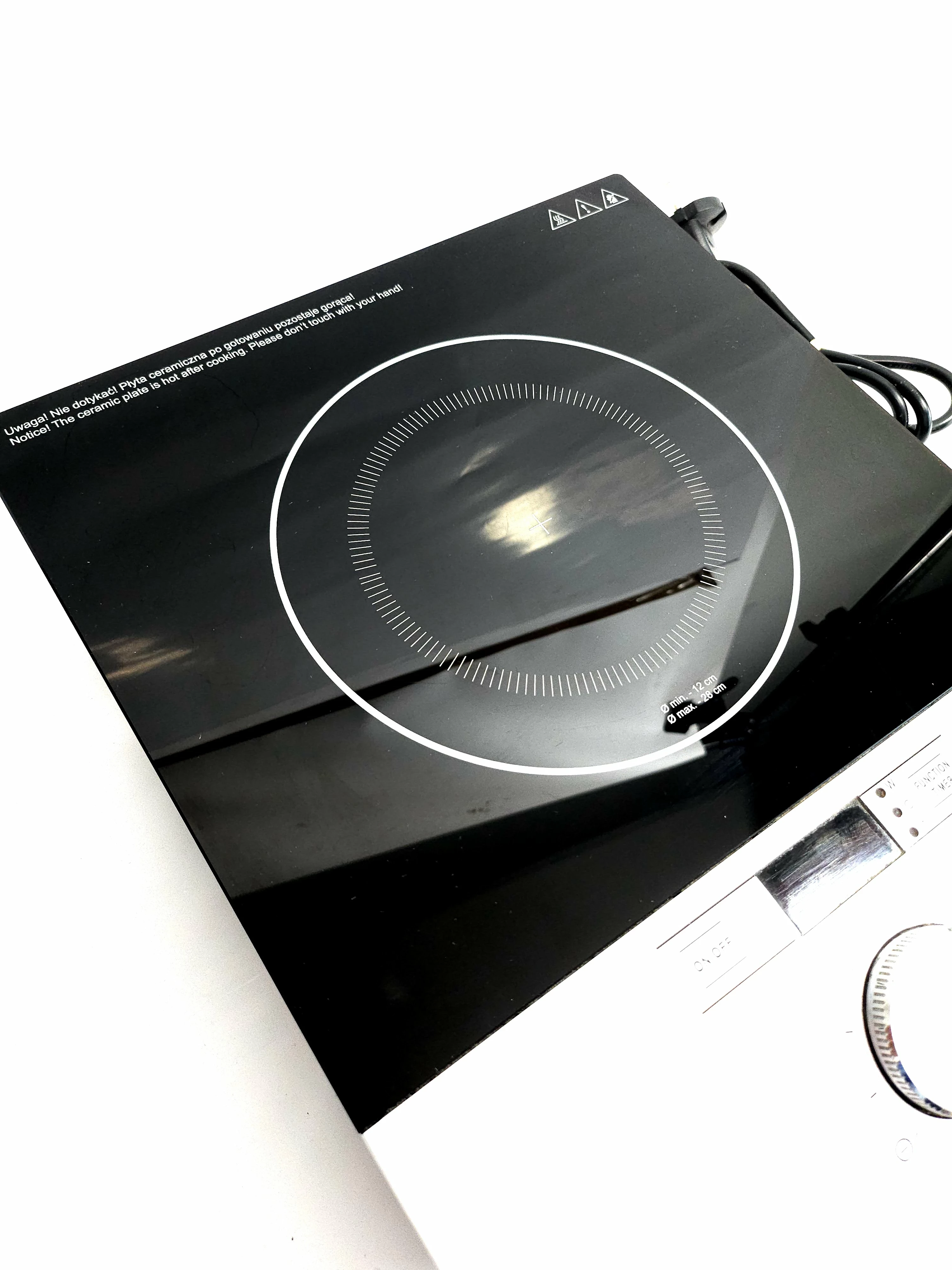 kuchenka-indukcyjna-lano-fe-1-liczba-pol-grzewczychpalnikow-1